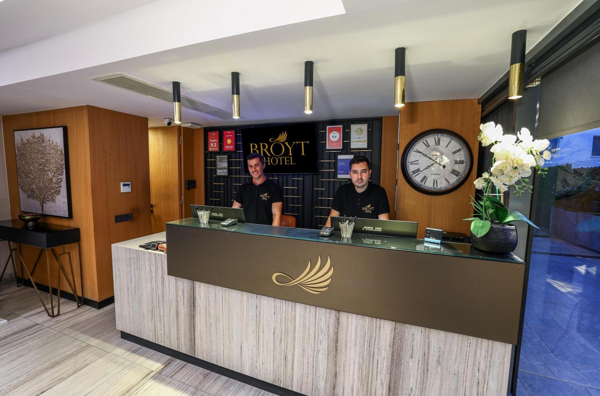 Broyt Hotel Istanbul Exteriör bild